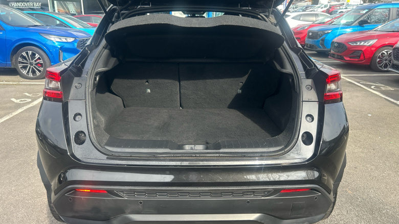 Nissan Juke 1.0 DiG-T N-Connecta 5dr DCT Petrol Hatchback